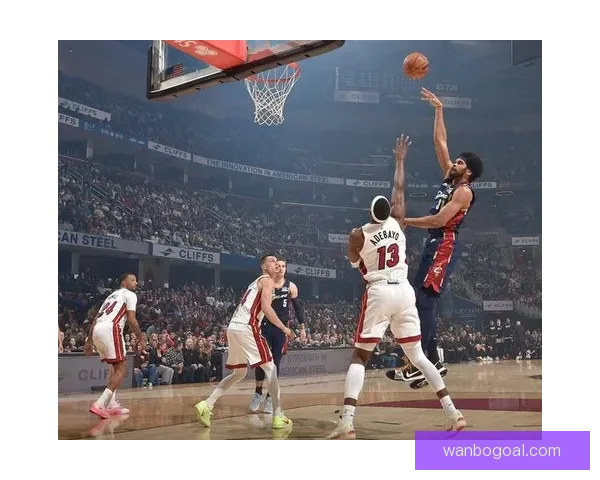 骑士末节失控惨遭热火逆转哈登米切尔合砍大分仍无力阻连胜终结